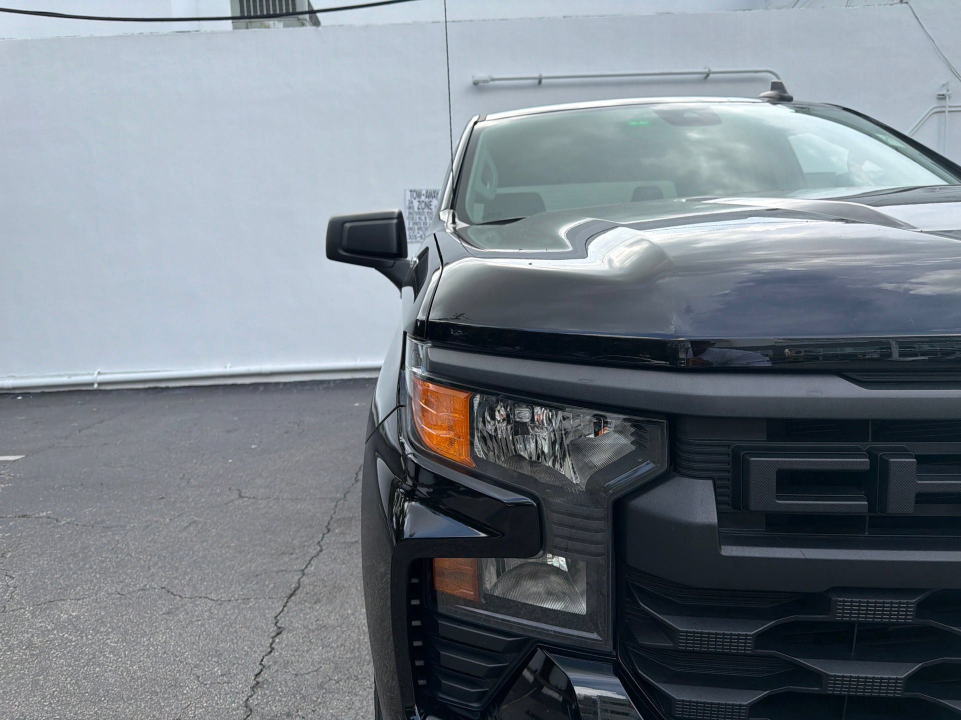 Used 2022 Chevrolet Silverado 1500 Custom RWD image 4