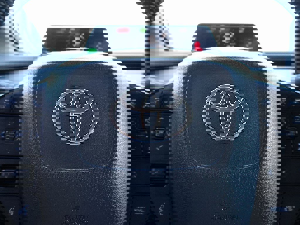 Used 2024 Toyota Prius Limited image 29