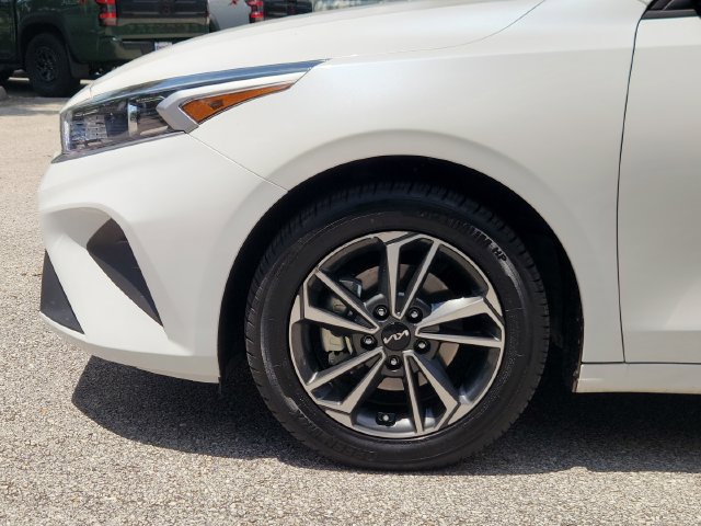 Used 2024 Kia Forte LXS FWD image 5