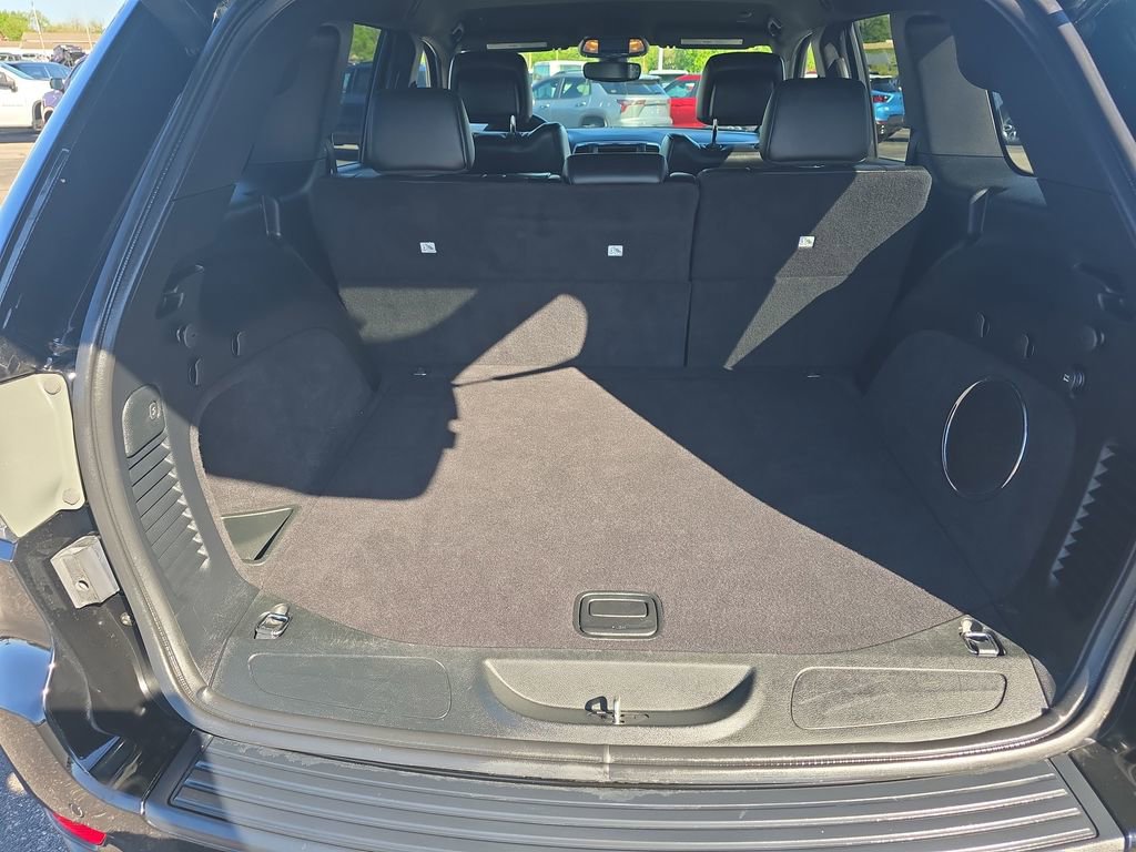 Used 2018 Jeep Grand Cherokee Laredo image 12