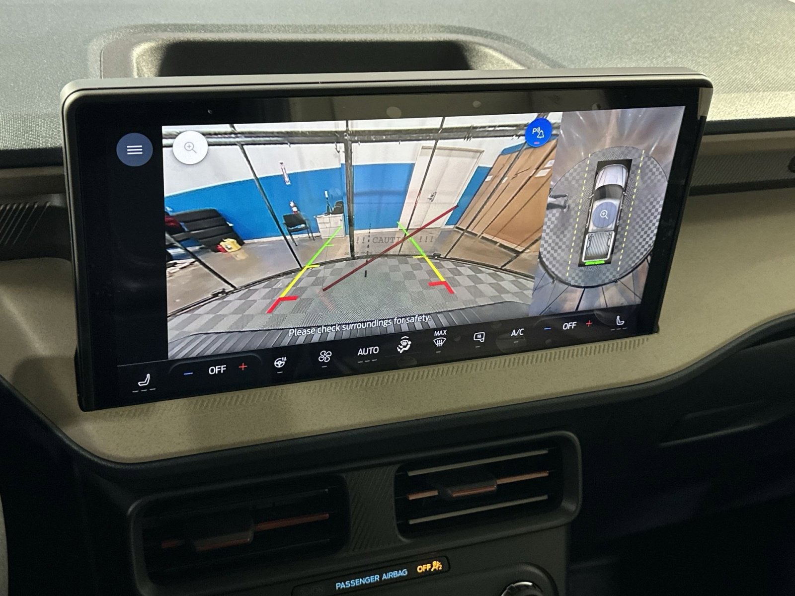 New 2025 Ford Maverick Lariat w/ 4K Tow Package image 25