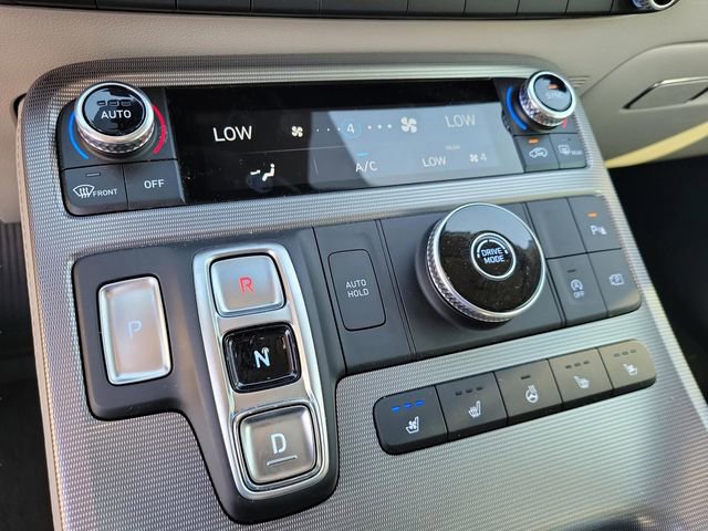 Used 2025 Hyundai Palisade Calligraphy FWD image 25