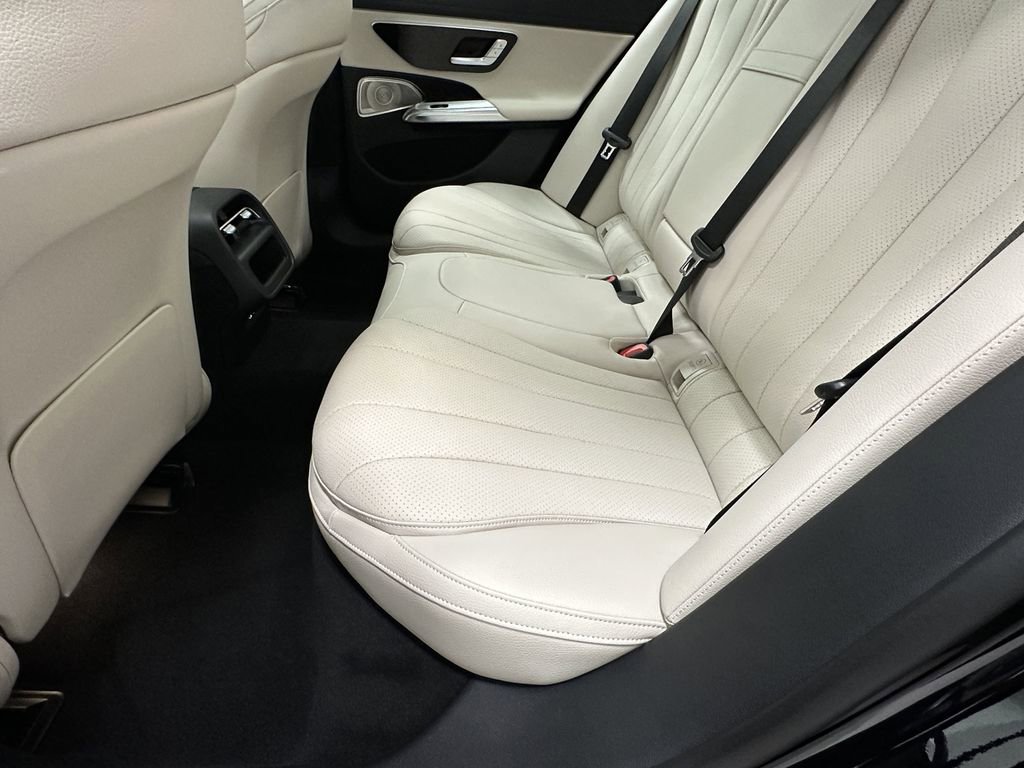 New 2026 Mercedes-Benz E 350 Sedan image 13