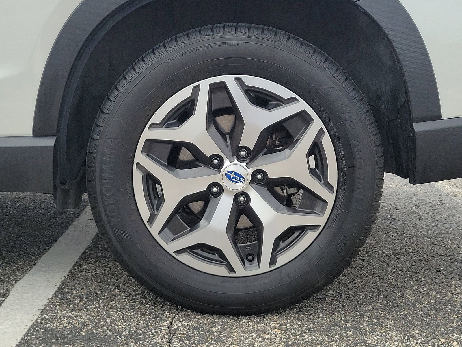 Used 2020 Subaru Forester Premium AWD/4WD image 5