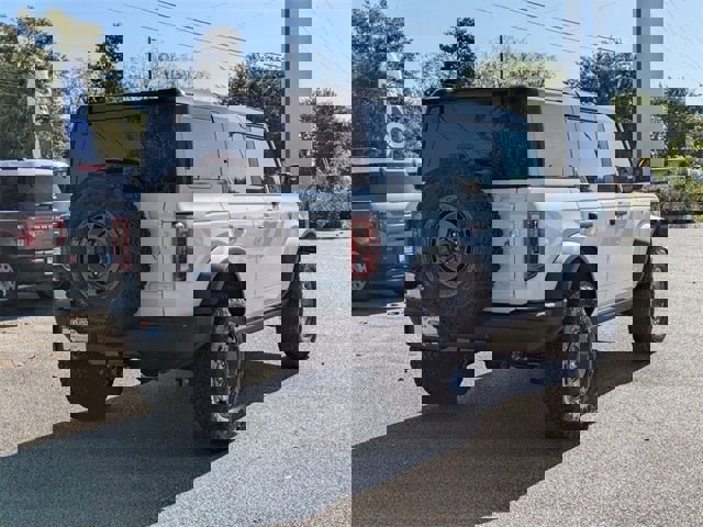 New 2025 Ford Bronco Badlands image 3