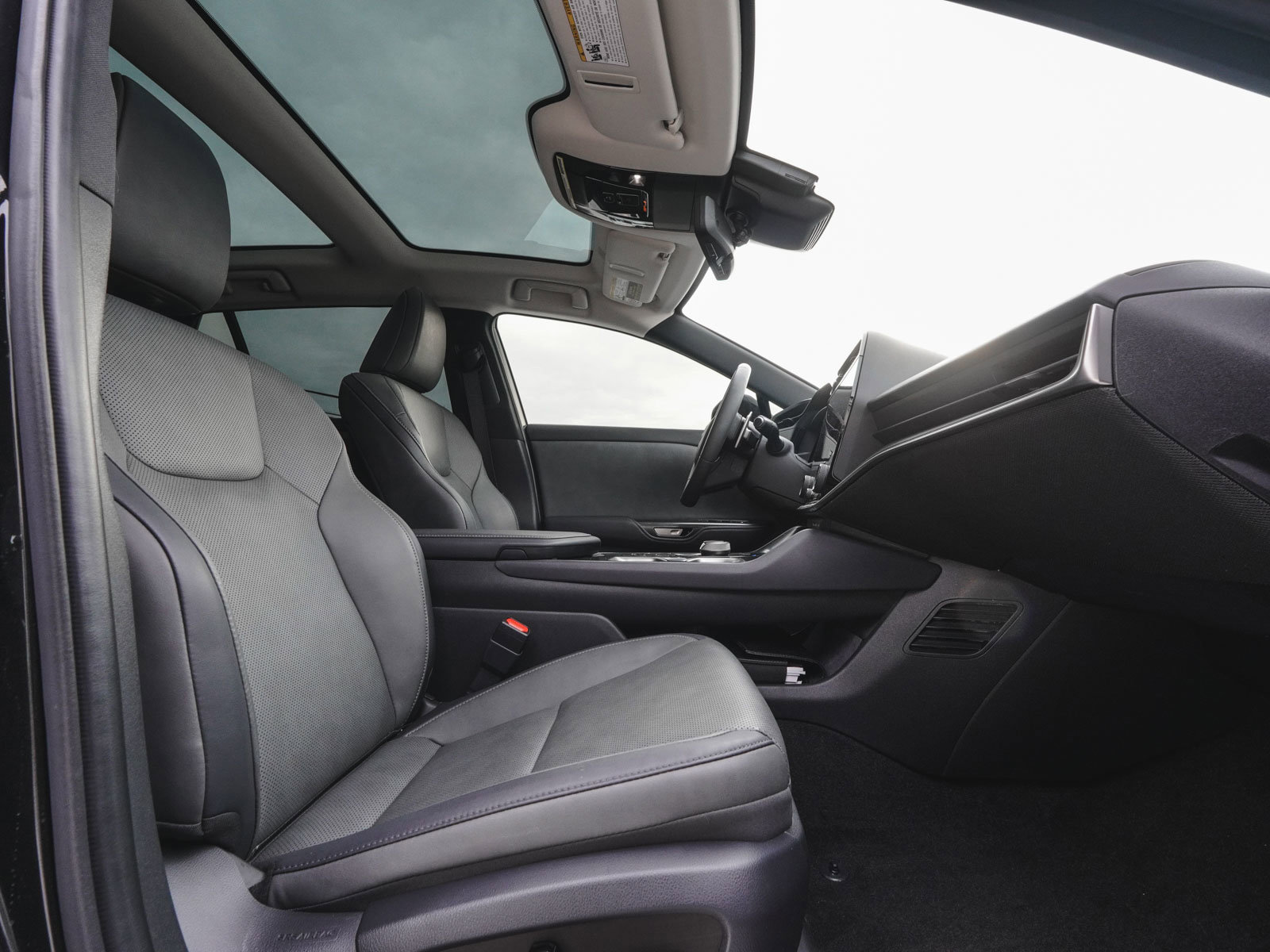 Used 2023 Lexus RZ 450e Premium w/ Technology Package image 39