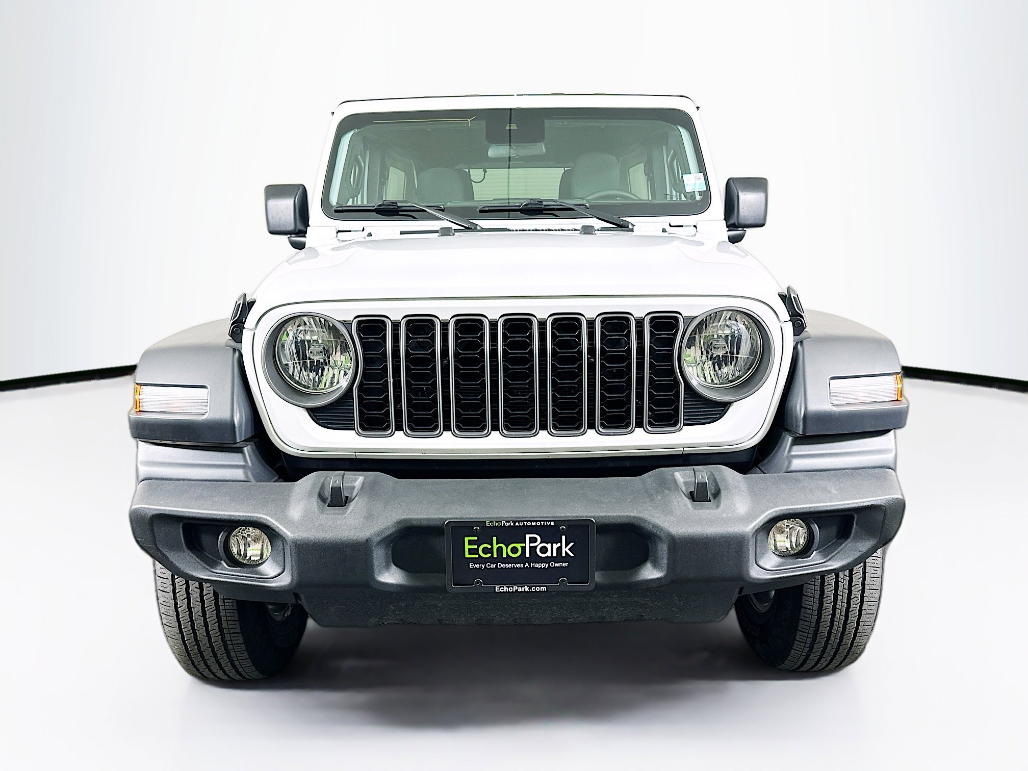 Used 2025 Jeep Wrangler Sport S image 2