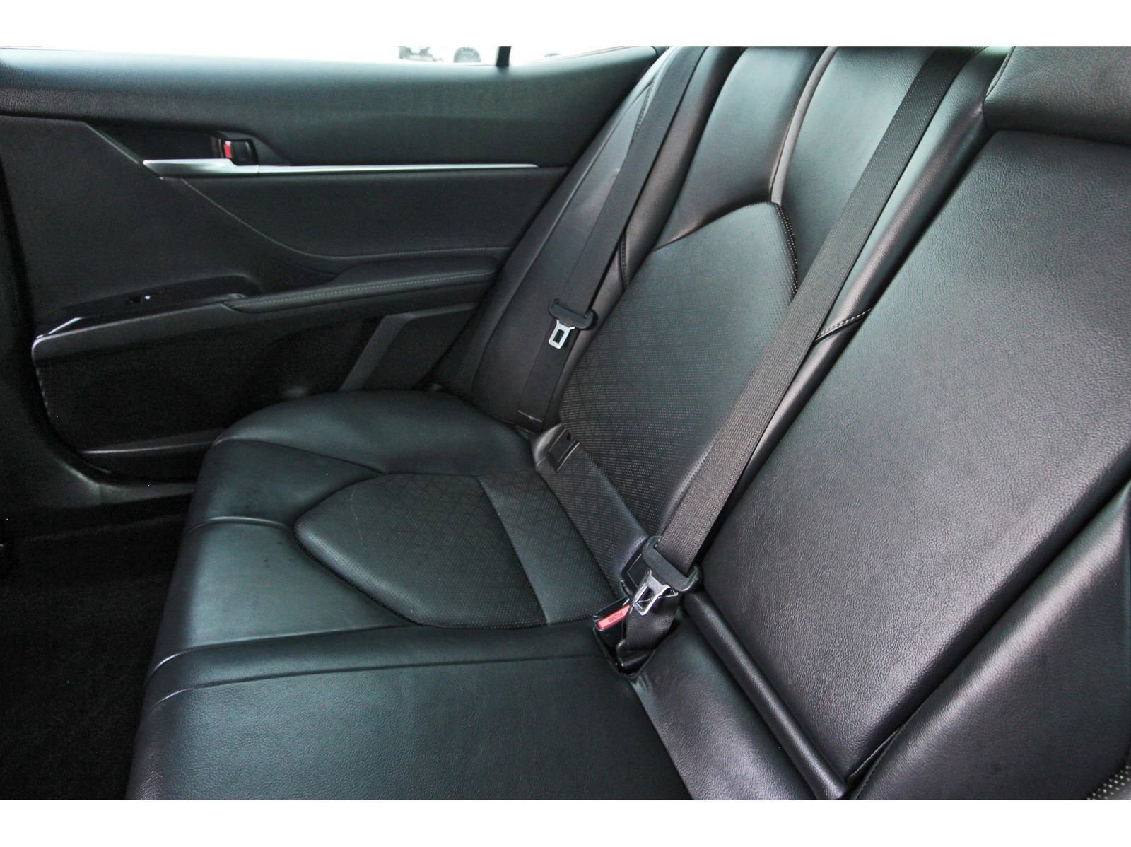 Used 2018 Toyota Camry XSE w/ Driver Assist Package FWD image 14