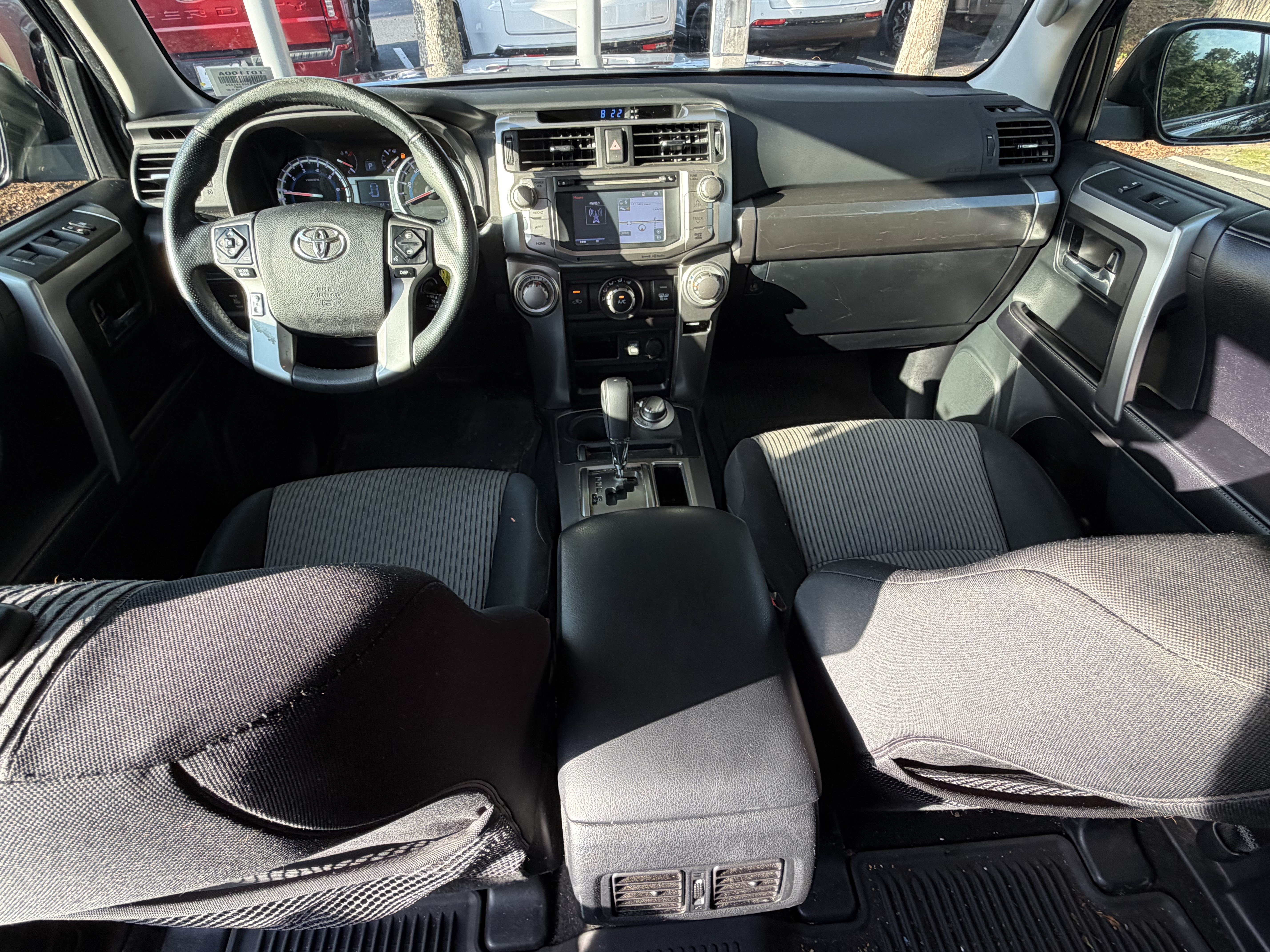 Used 2016 Toyota 4Runner SR5 AWD/4WD image 35