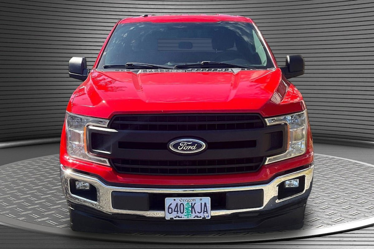 Used 2018 Ford F150 XL w/ Equipment Group 101A Mid RWD image 2