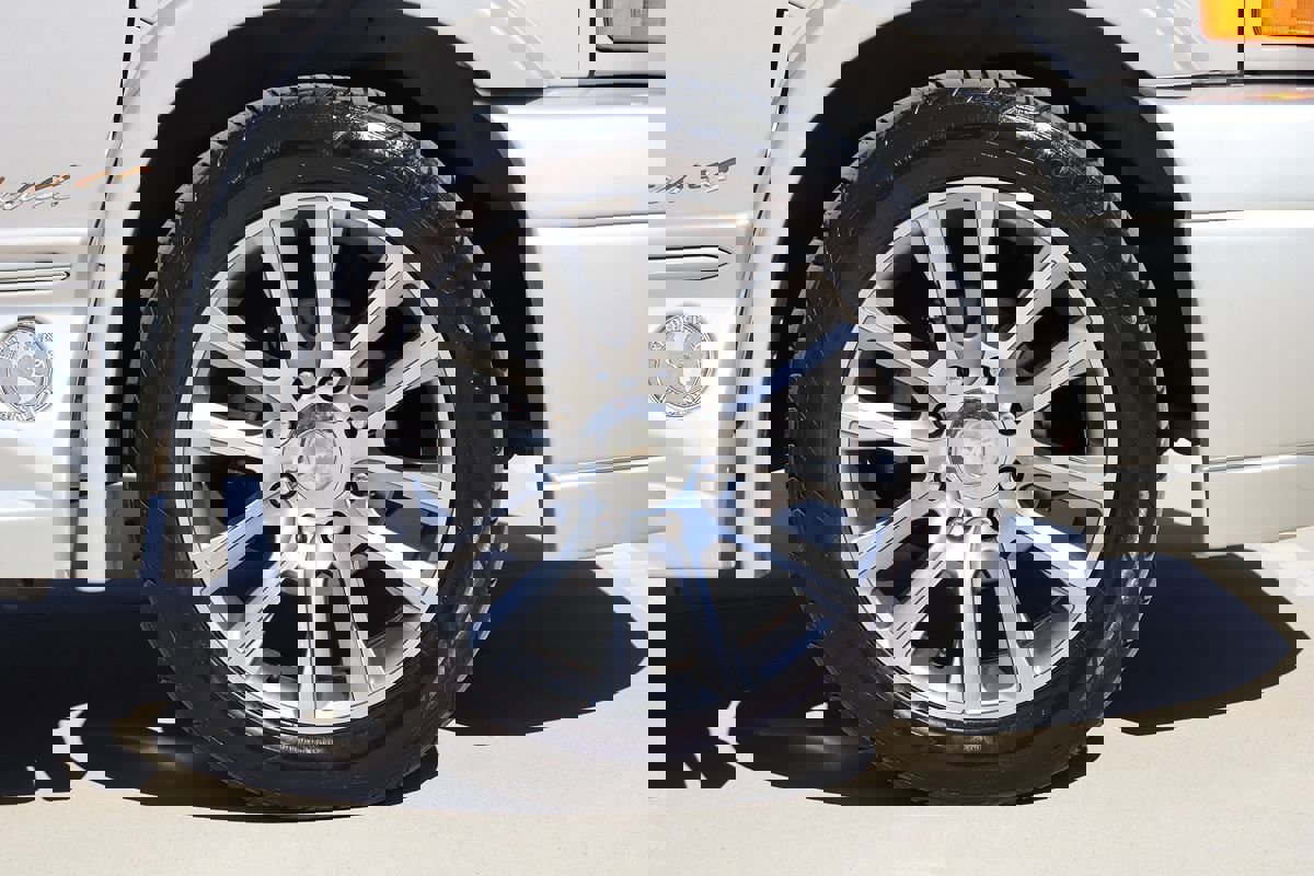 Used 2020 GMC Savana 2500 Extended w/ Enhanced Convenience Package image 62