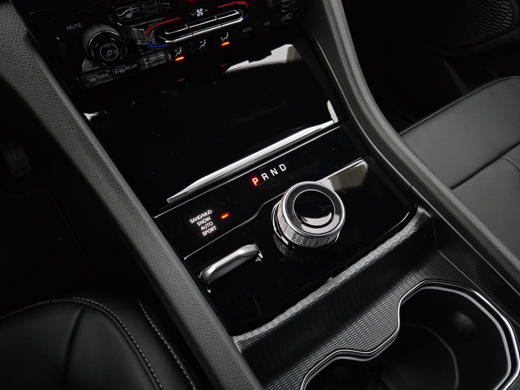 New 2025 Jeep Grand Cherokee Limited image 22