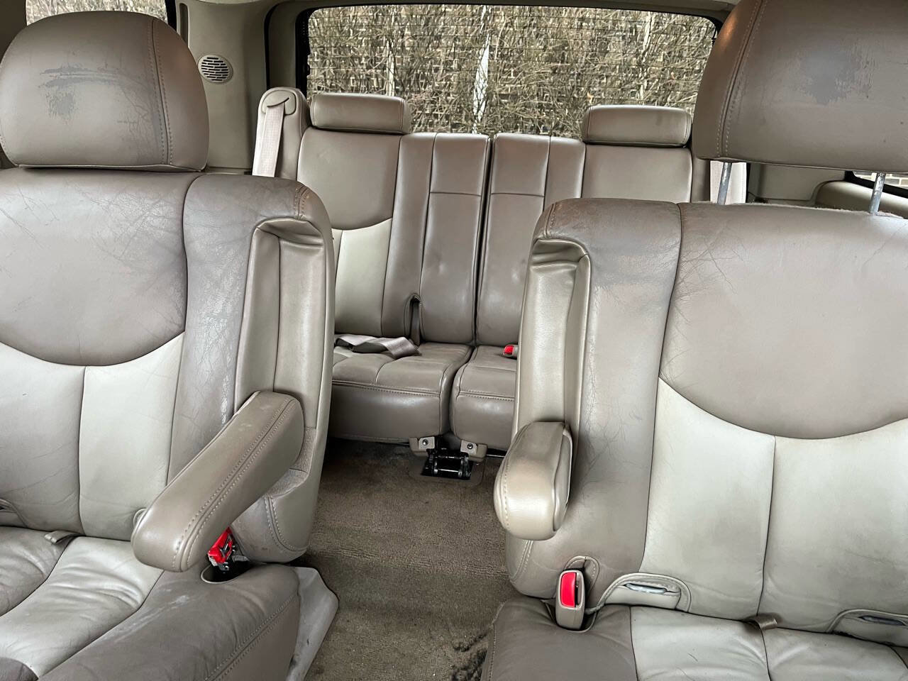 Used 2006 GMC Yukon Denali image 9