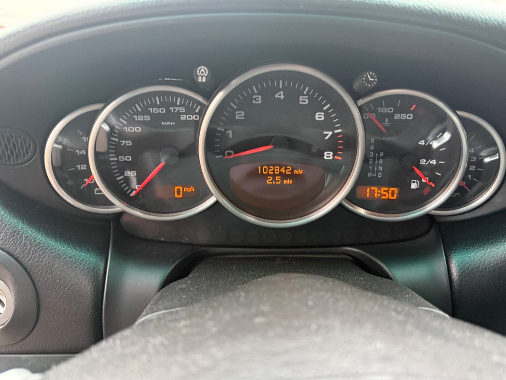 Used 2004 Porsche 911 Carrera RWD image 10