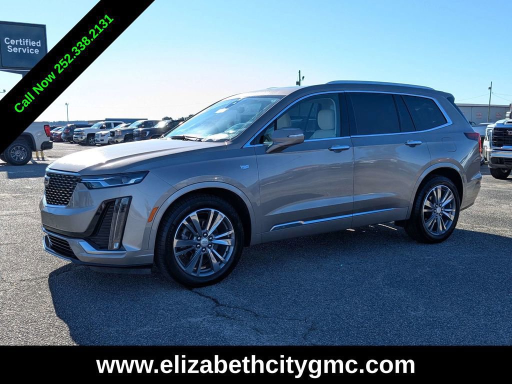Used 2022 Cadillac XT6 Premium Luxury image 8