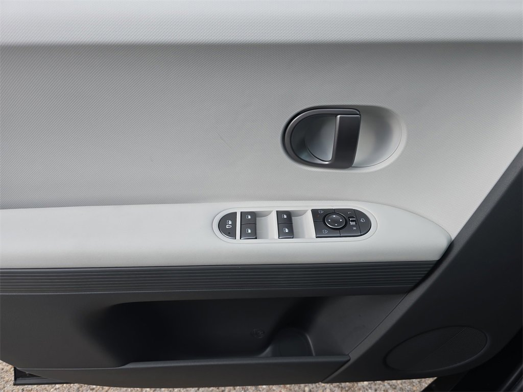 Certified 2025 Hyundai Ioniq 5 SEL image 26