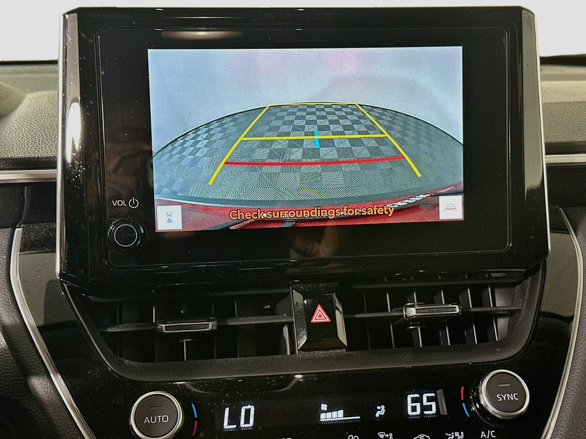 Used 2024 Toyota Corolla Cross XLE w/ Convenience Package FWD image 24