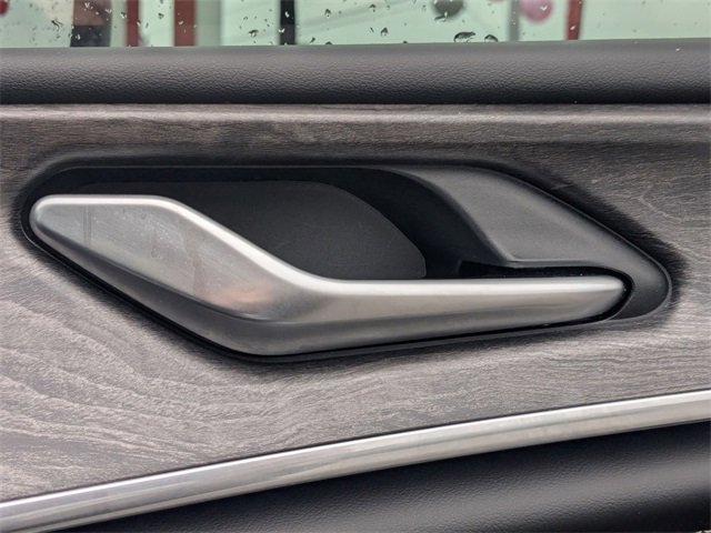 Used 2022 Jeep Grand Cherokee Overland image 34