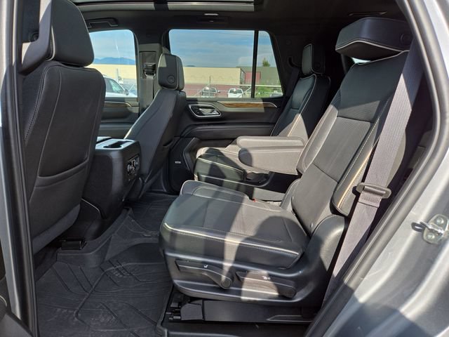 Used 2023 Chevrolet Tahoe Premier w/ Premium Package 2 AWD/4WD image 32