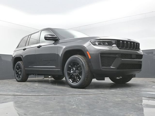 New 2026 Jeep Grand Cherokee Altitude