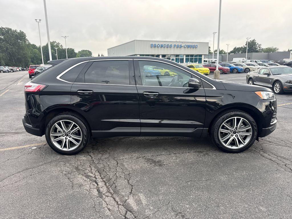 Used 2024 Ford Edge Titanium w/ Equipment Group 301A AWD/4WD image 6