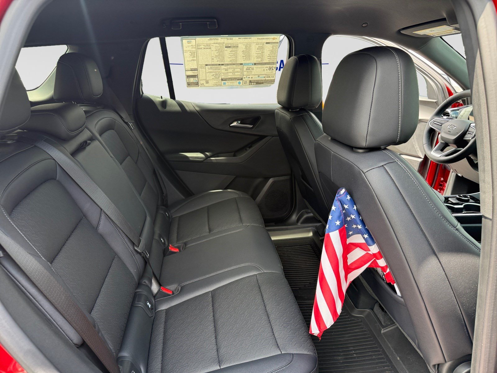 New 2026 Chevrolet Equinox LT w/ Convenience Package II AWD/4WD image 15