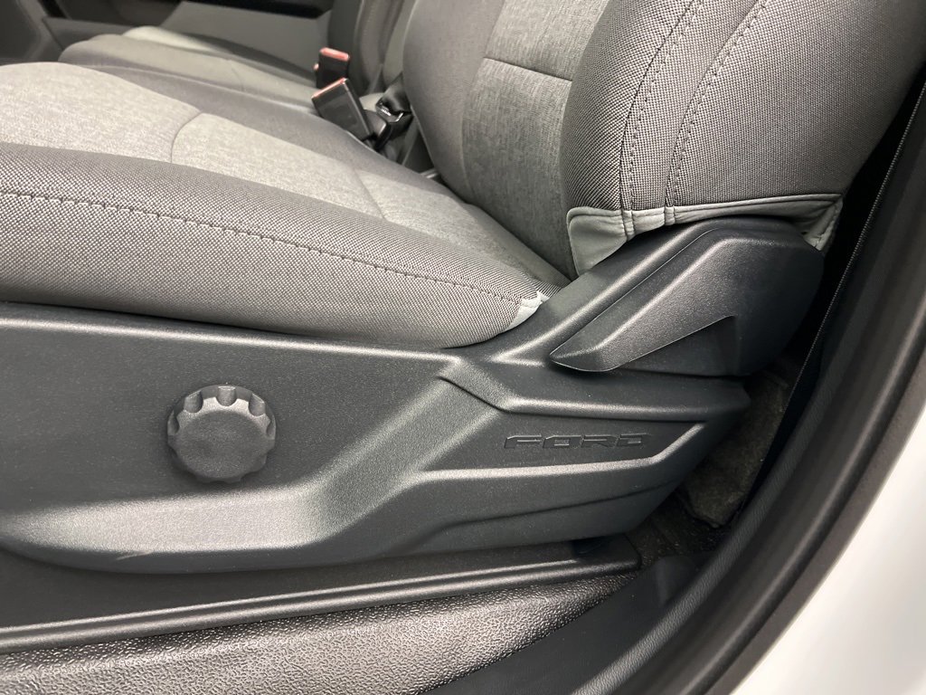 New 2026 Ford F350 XL w/ XL Chrome Package image 24