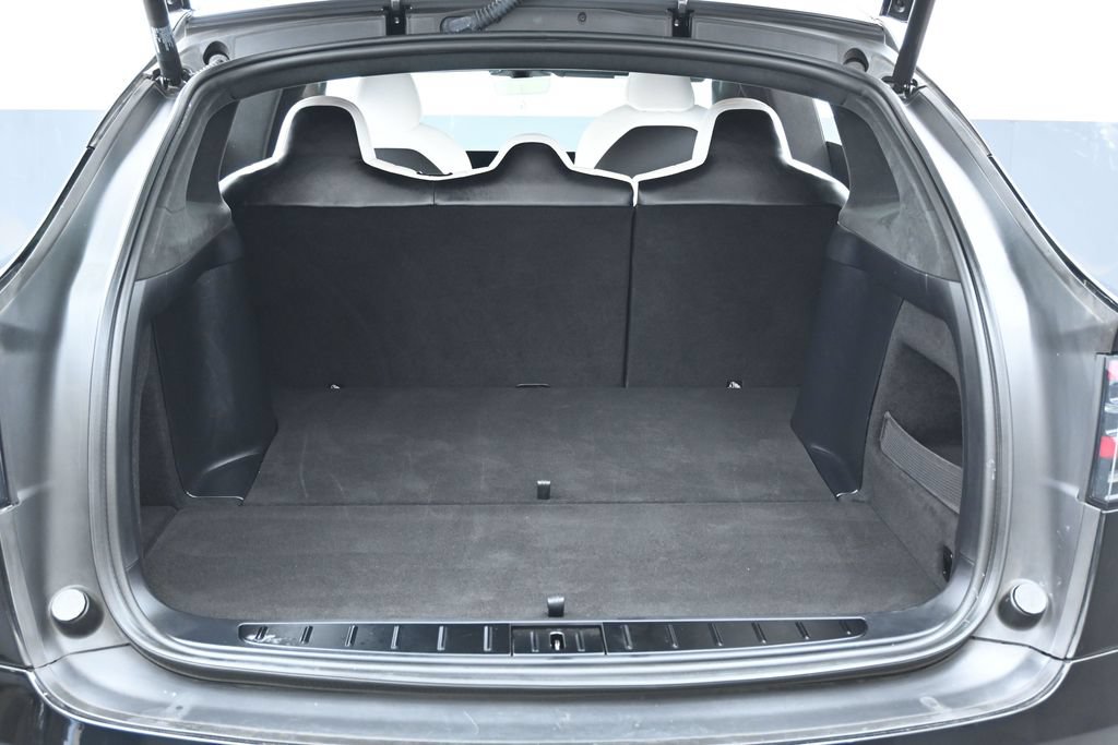 Used 2022 Tesla Model X AWD/4WD image 11