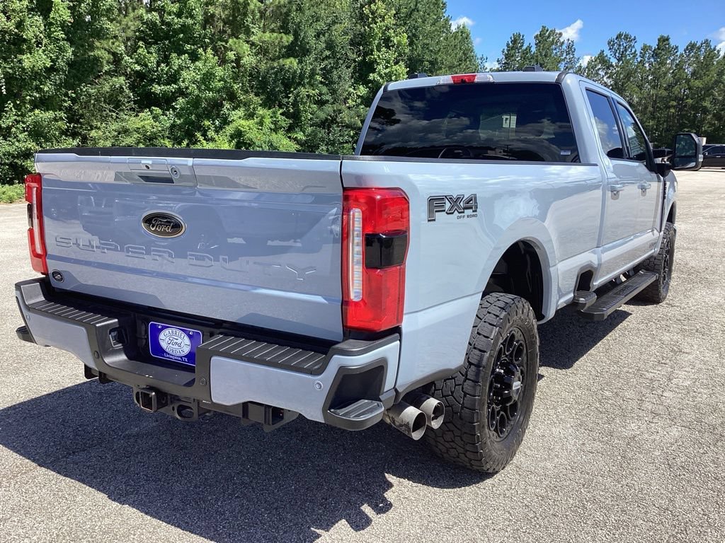 Used 2025 Ford F250 Lariat w/ Black Appearance Package AWD/4WD image 6