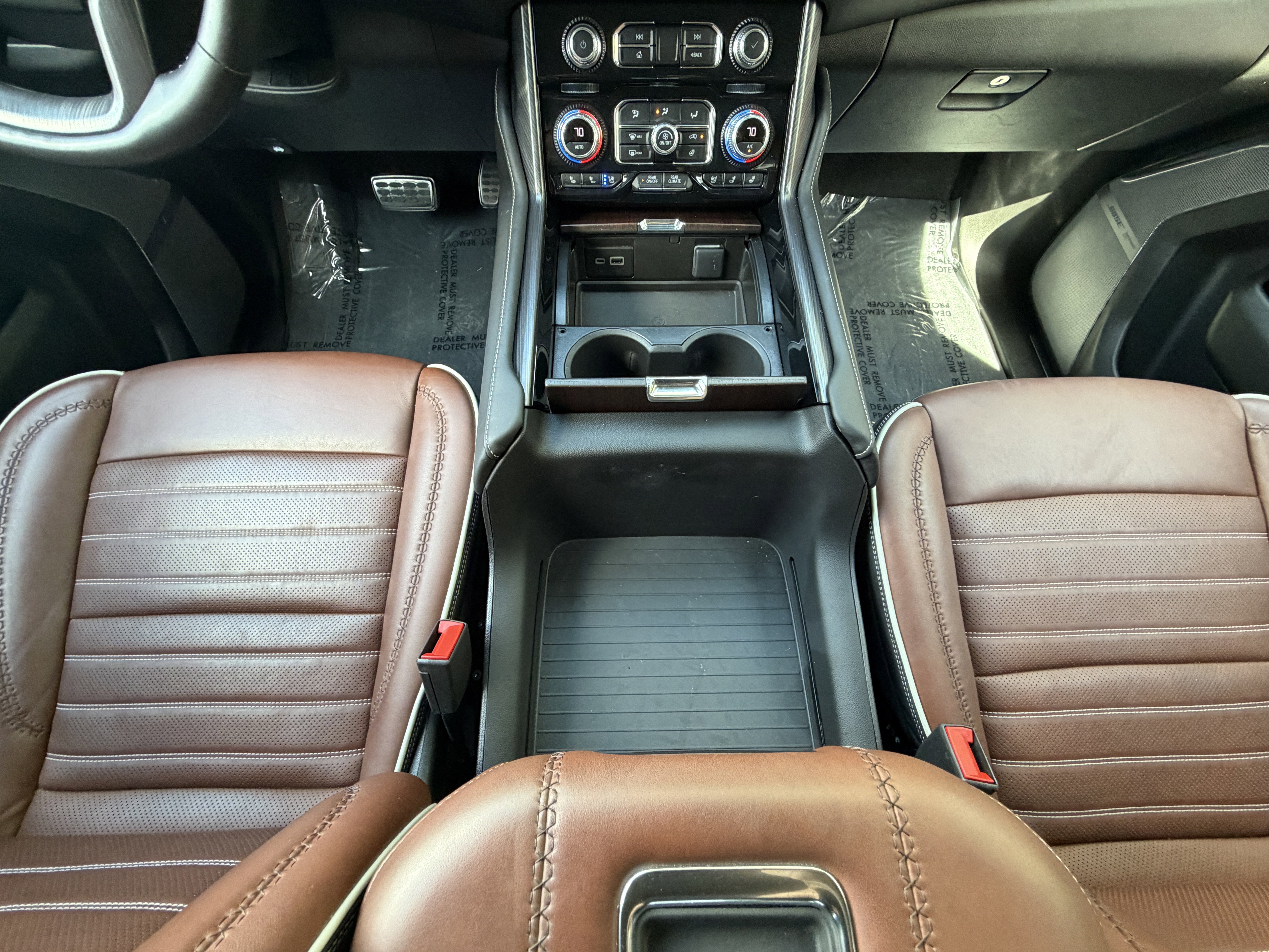 Used 2023 GMC Yukon Denali Ultimate AWD/4WD image 30