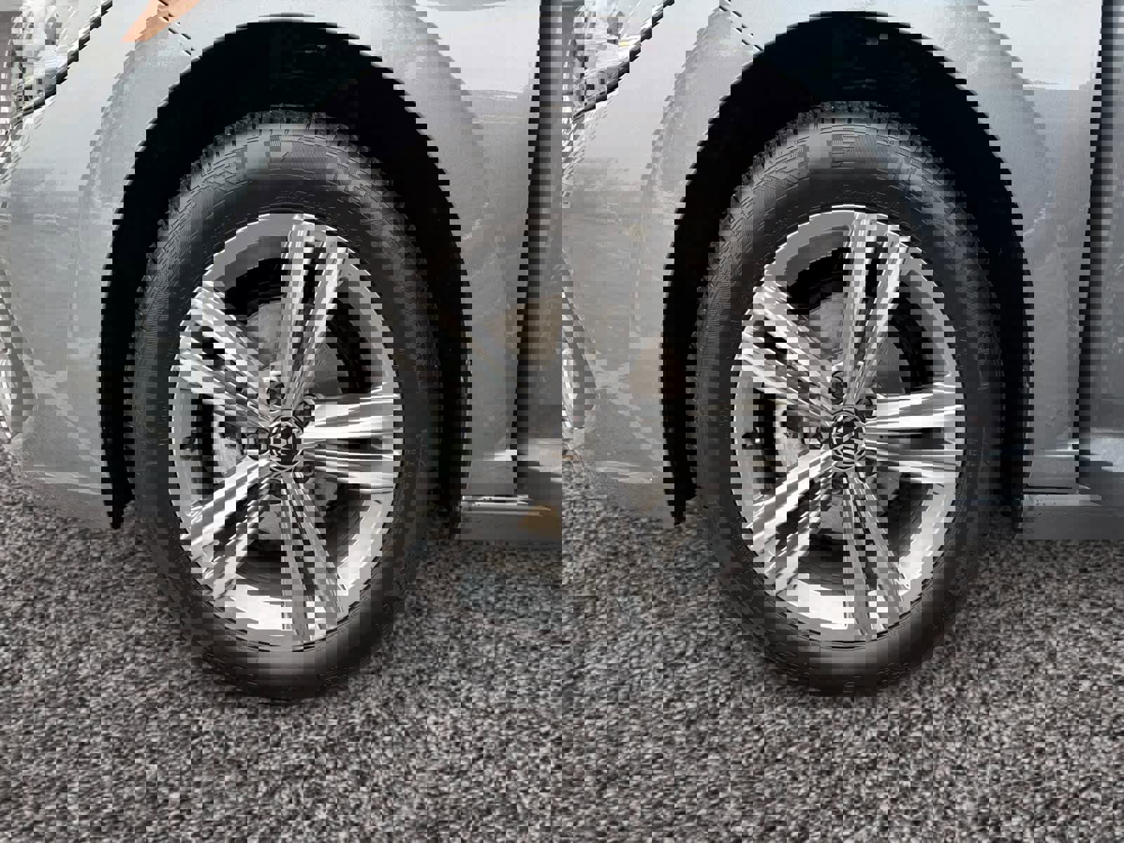 Used 2023 Volkswagen Jetta SE image 14