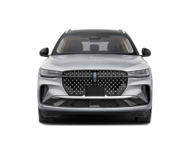 Used 2025 Lincoln Nautilus Premier AWD/4WD image 4
