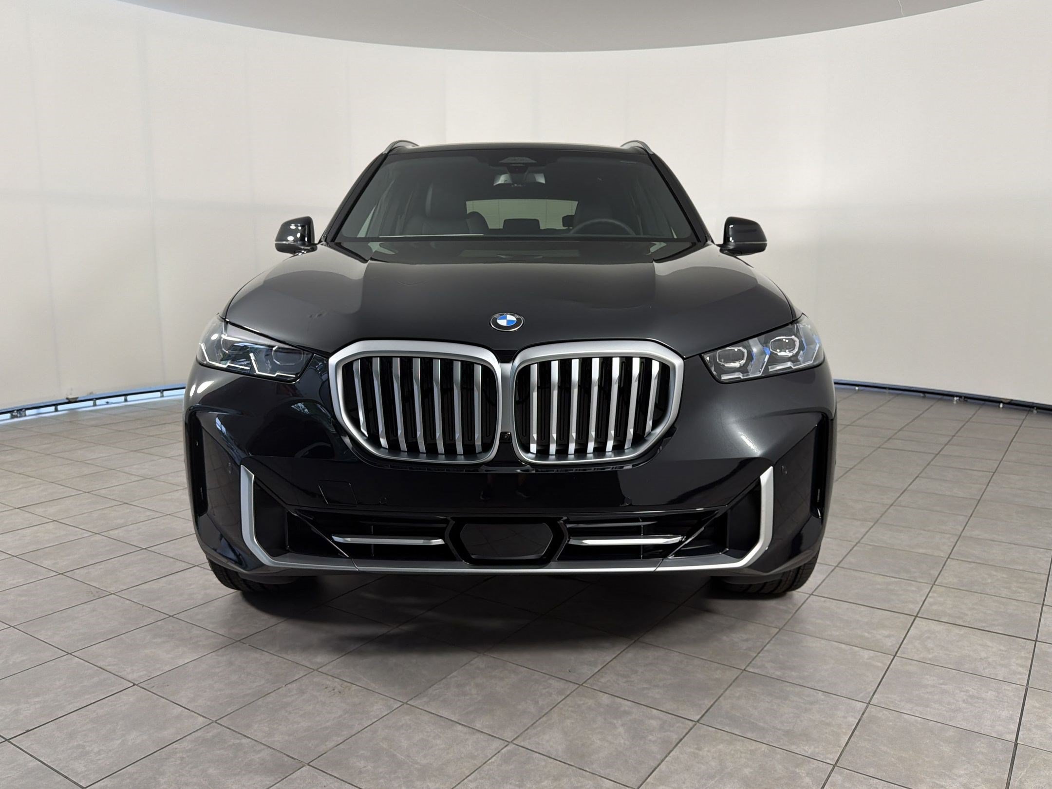 New 2026 BMW X5 sDrive40i w/ Premium Package RWD image 6