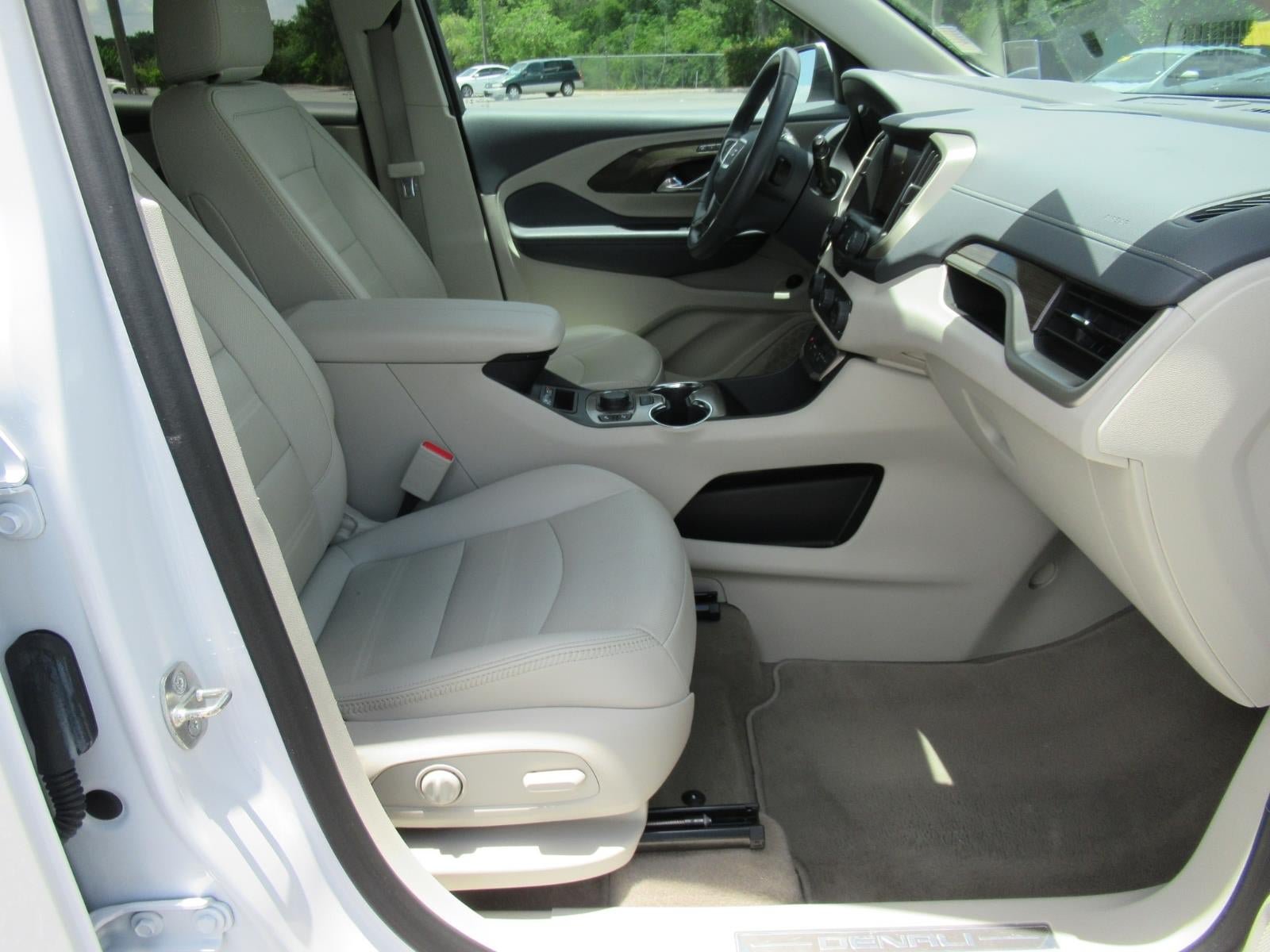 Used 2023 GMC Terrain Denali AWD/4WD image 10