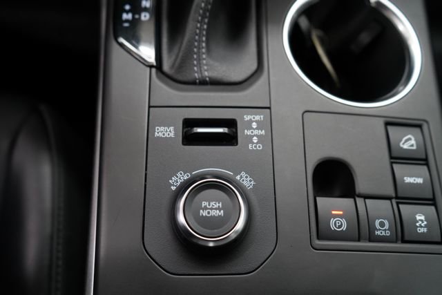 Used 2023 Toyota Highlander XSE image 55