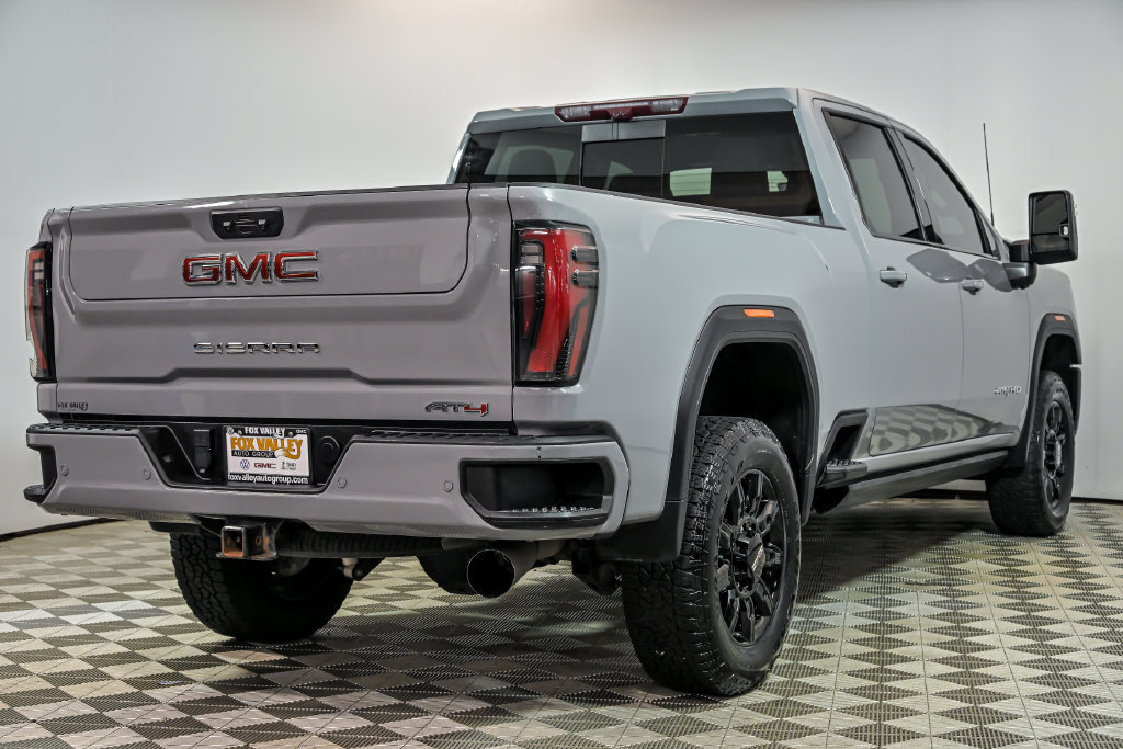 Used 2024 GMC Sierra 2500 AT4 w/ AT4 Premium Plus Package AWD/4WD image 12