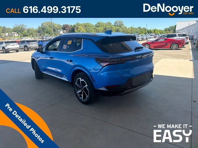 Used 2024 Chevrolet Equinox EV LT AWD/4WD image 4