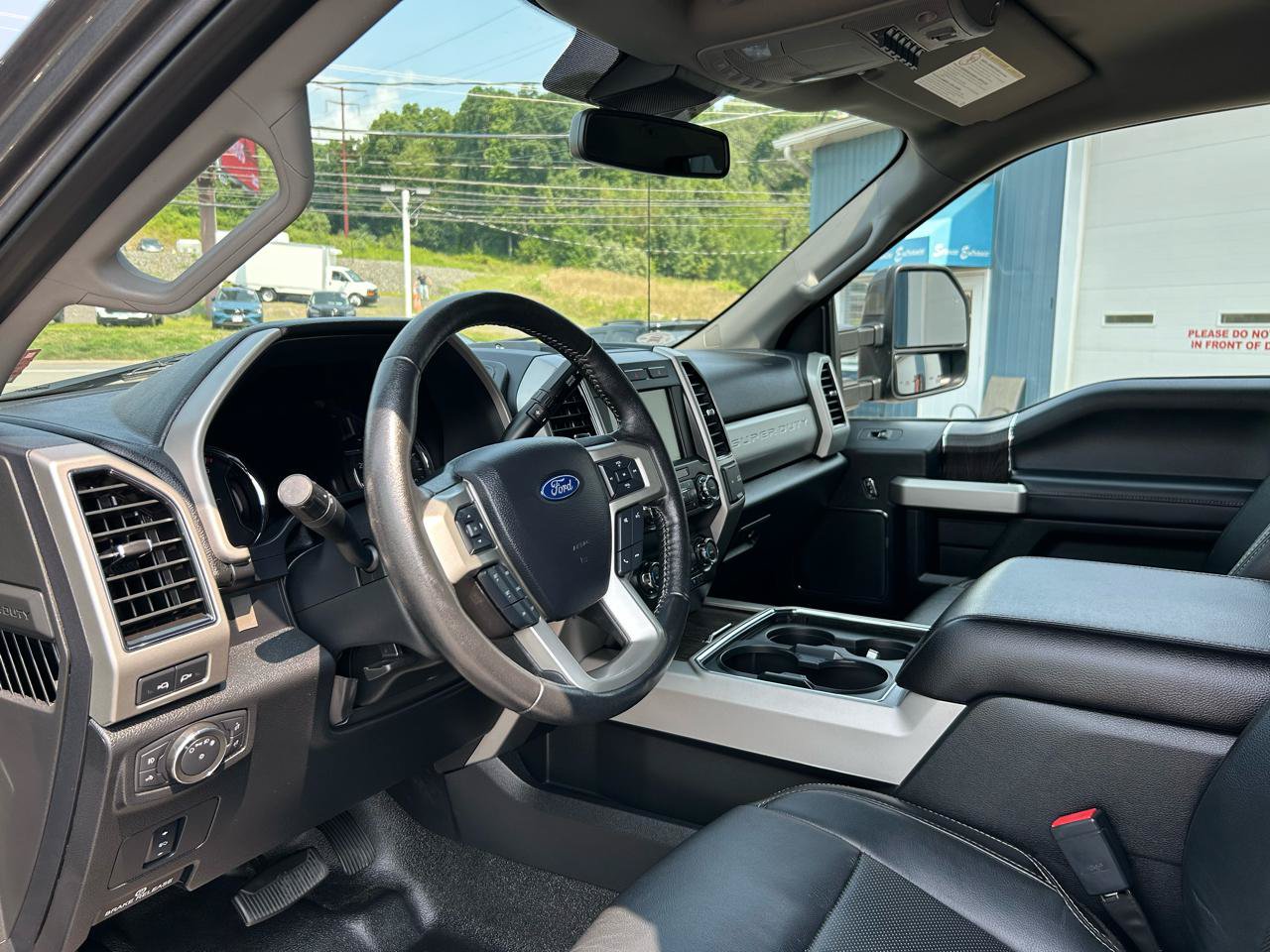 Used 2020 Ford F250 Lariat AWD/4WD image 14