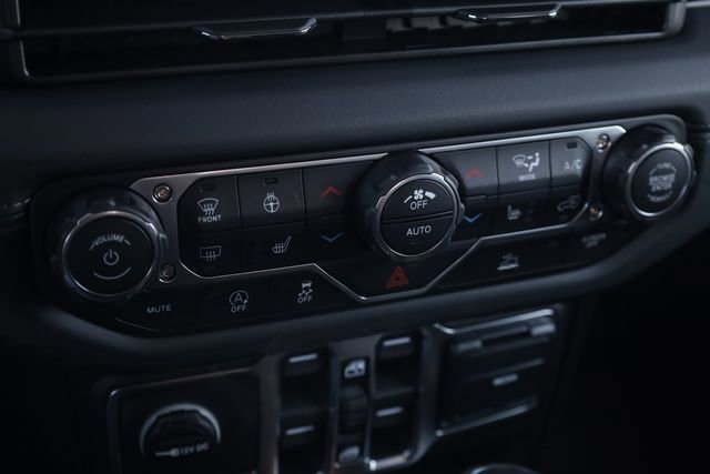 New 2026 Jeep Gladiator Sport AWD/4WD image 17