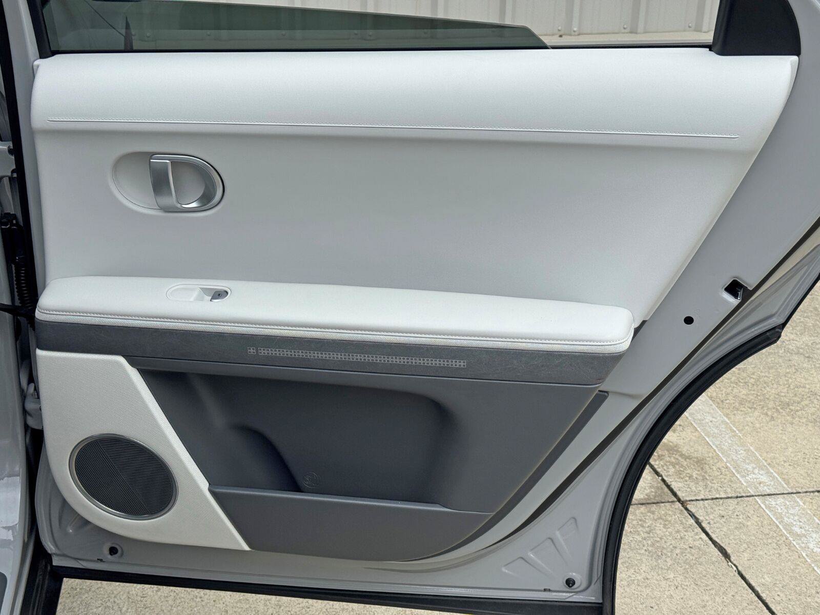 Used 2023 Hyundai Ioniq 5 SEL RWD image 43