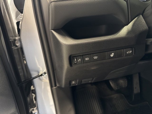 New 2025 Toyota RAV4 XLE image 18