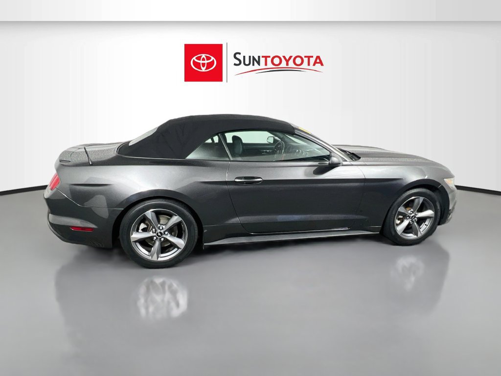 Used 2016 Ford Mustang Convertible w/ Equipment Group 051A RWD image 2