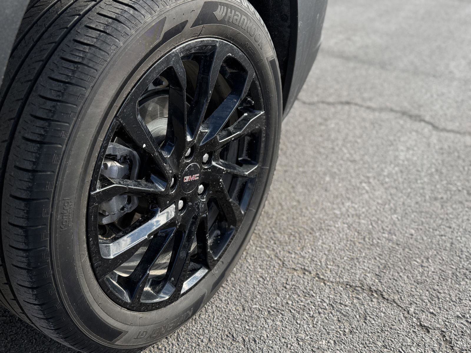 Certified 2023 GMC Terrain SLE w/ Driver Convenience Package image 11