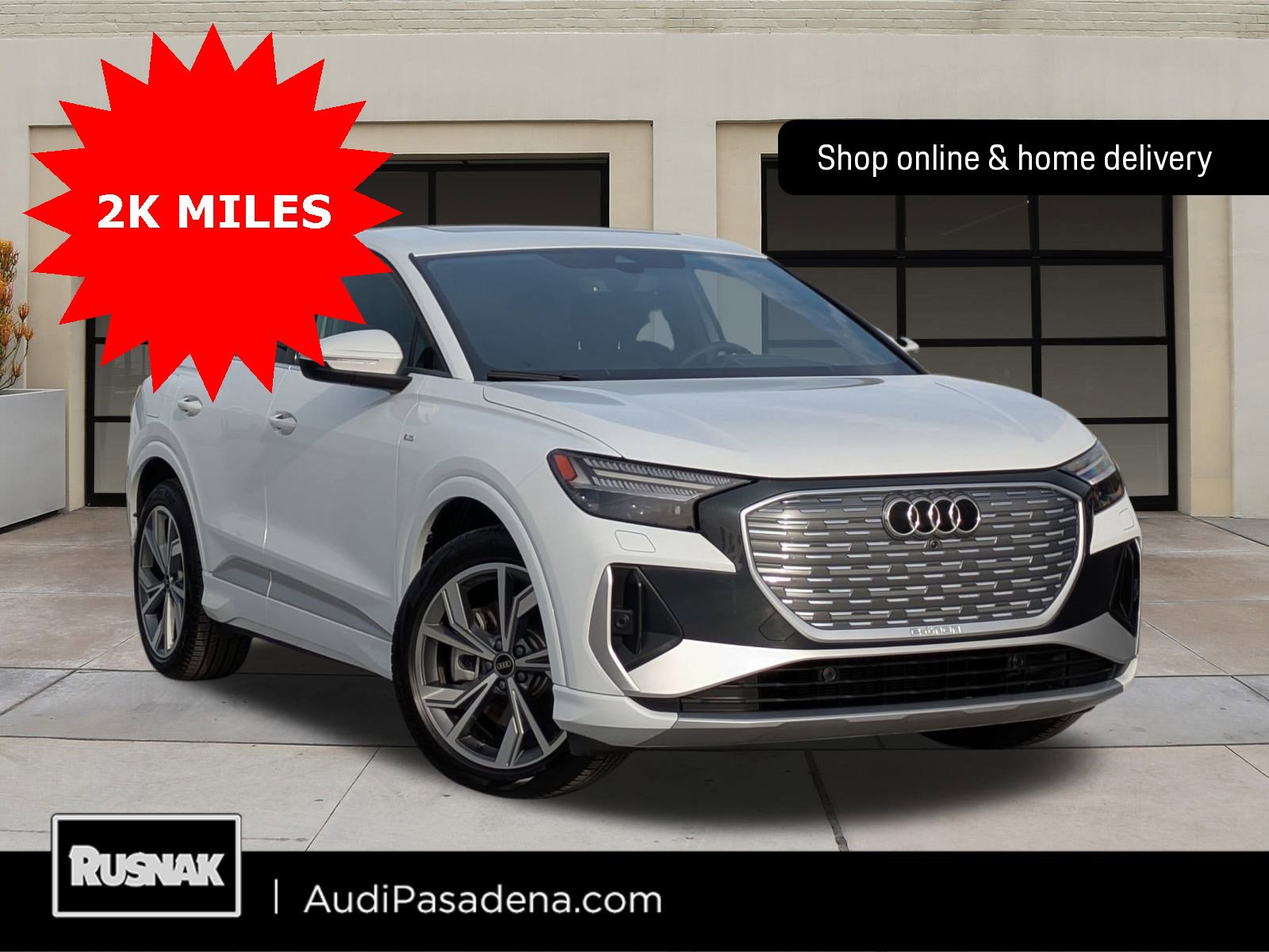 Used 2025 Audi Q4 e-tron Prestige image 1