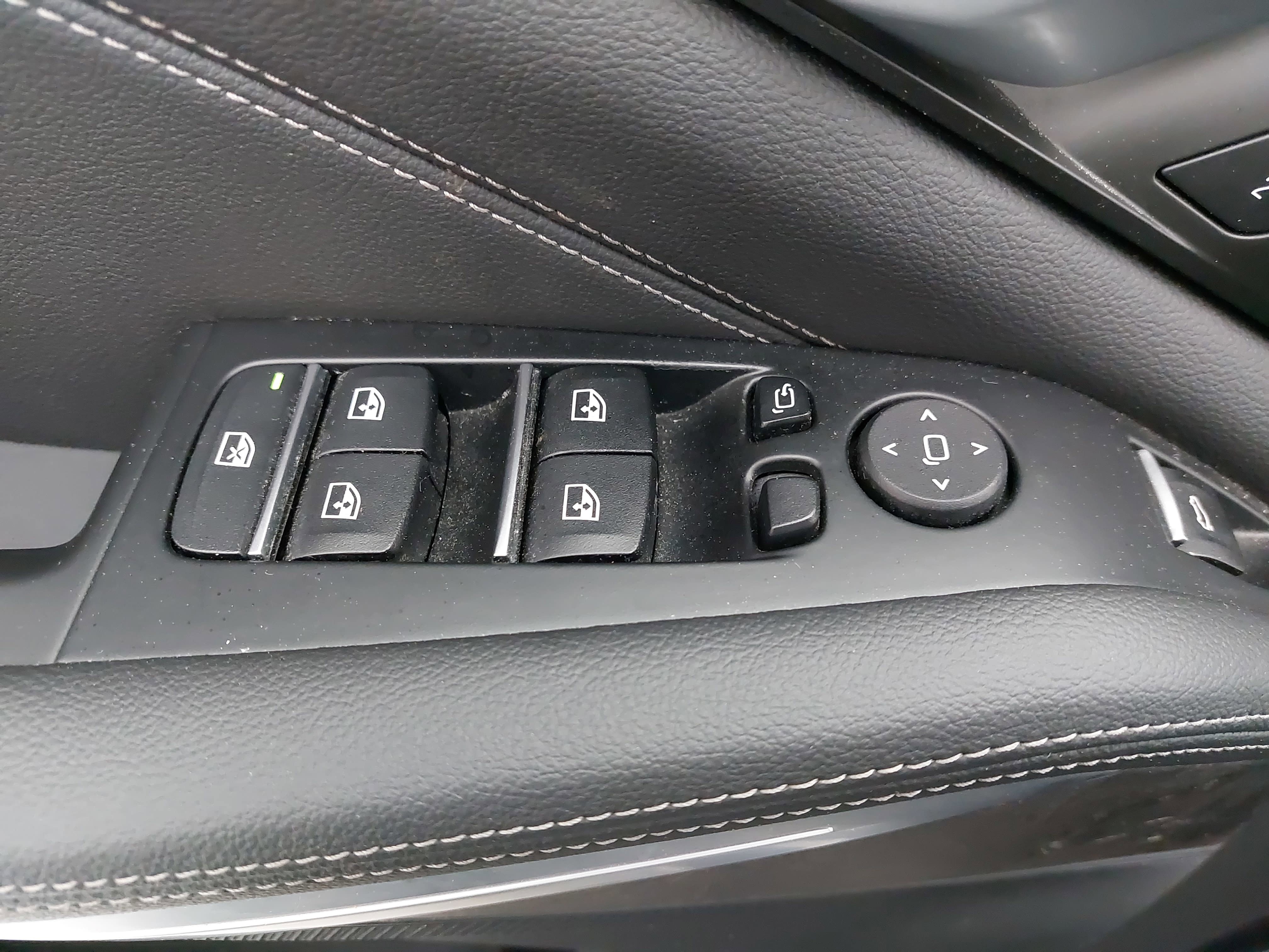 Used 2020 BMW X5 sDrive40i w/ Convenience Package image 30