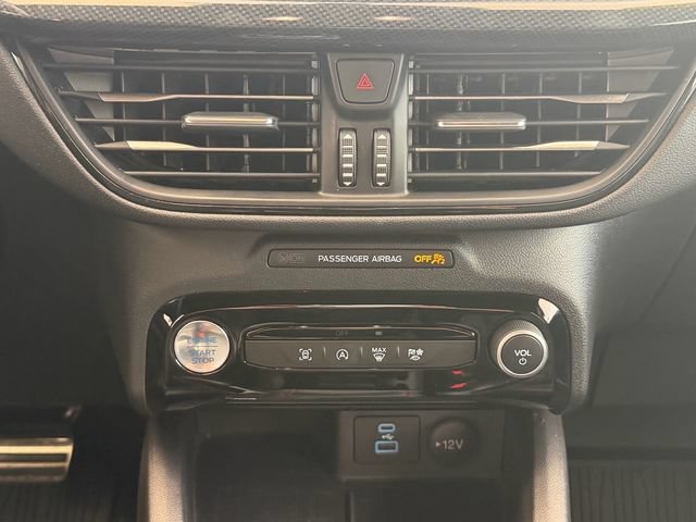 Used 2023 Ford Escape ST-Line w/ Tech Pack #1 FWD image 17