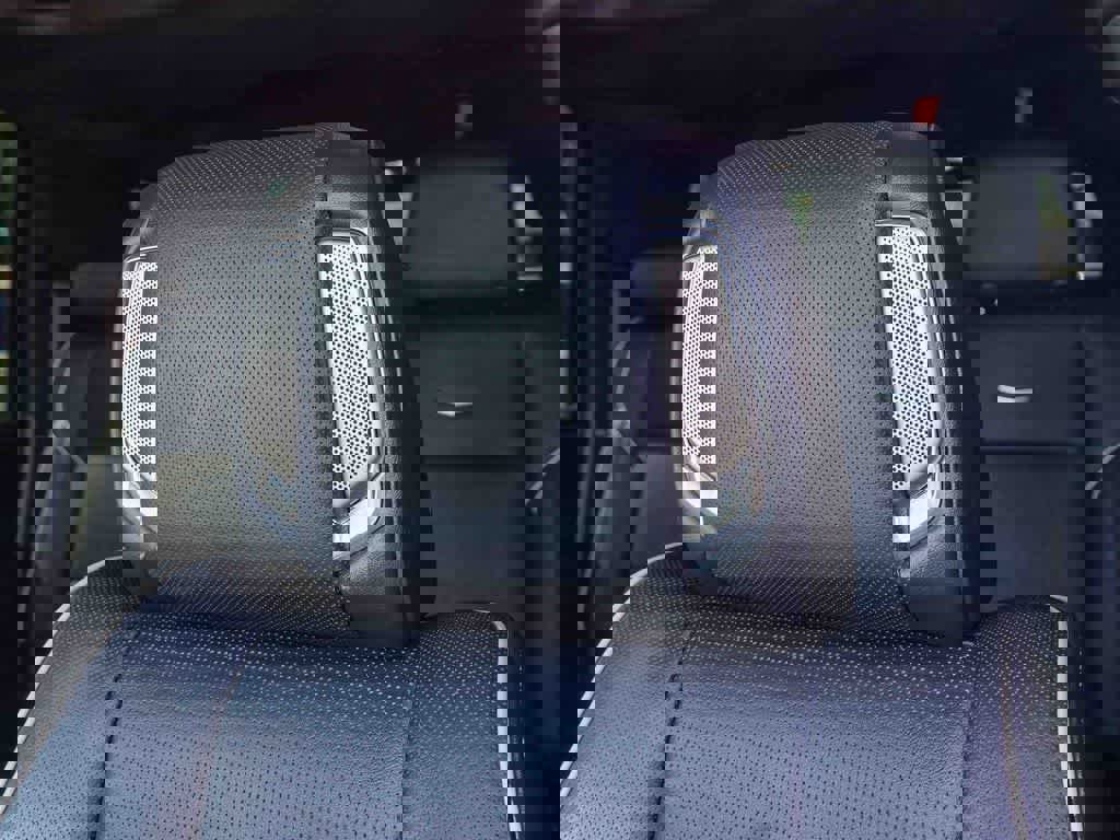 Used 2023 Cadillac Escalade ESV Sport w/ LPO, ONYX Package image 24