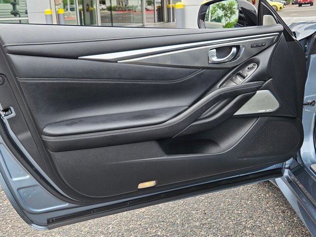 Used 2017 INFINITI Q60 w/ Premium Plus Package 3.0T image 10