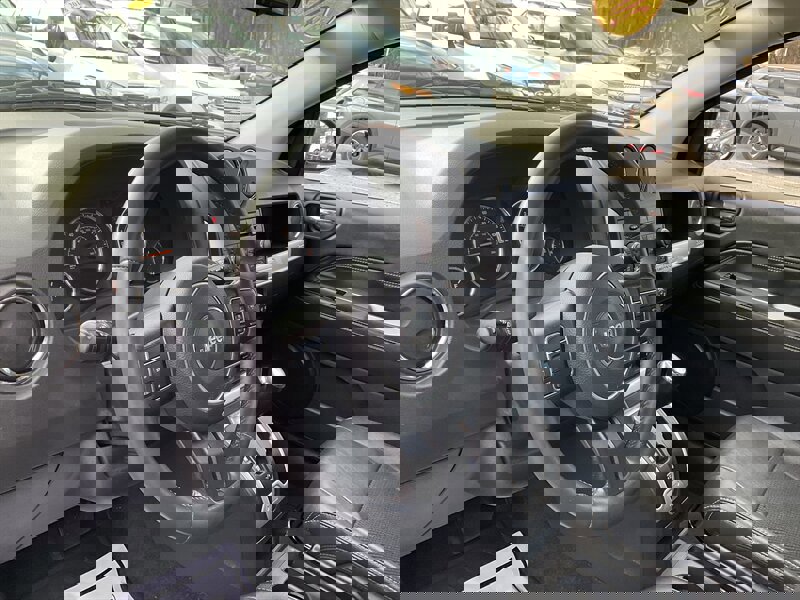 Used 2014 Jeep Compass Latitude w/ Sun/Sound Group image 18