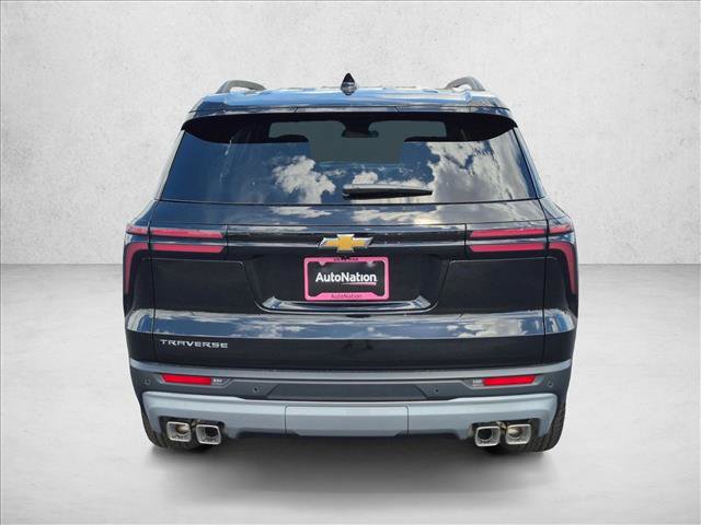 New 2027 Chevrolet Traverse LT FWD image 6